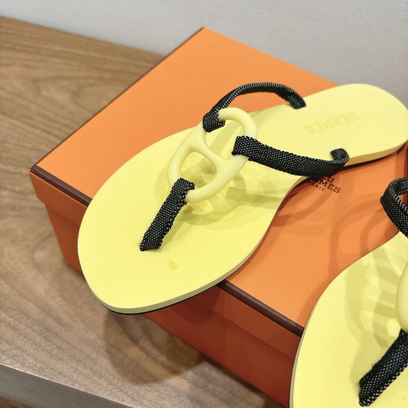 H**me5 slippers